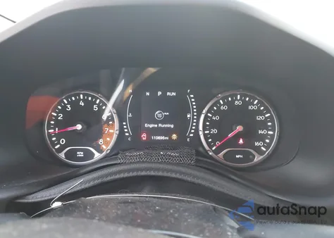 2018 Jeep Renegade Latitude 4X4 z USA, uszkodzony, nr VIN ZACCJBBB6JPH03960